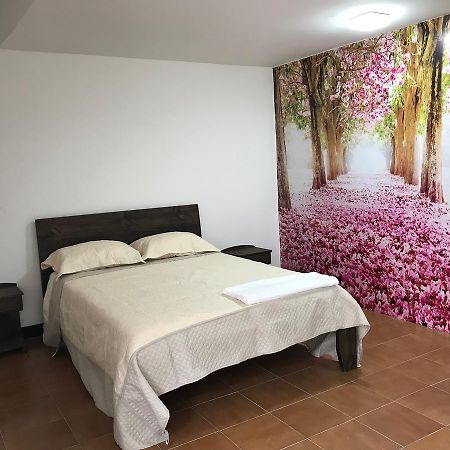Spica Casa Hotel Cali Buitenkant foto