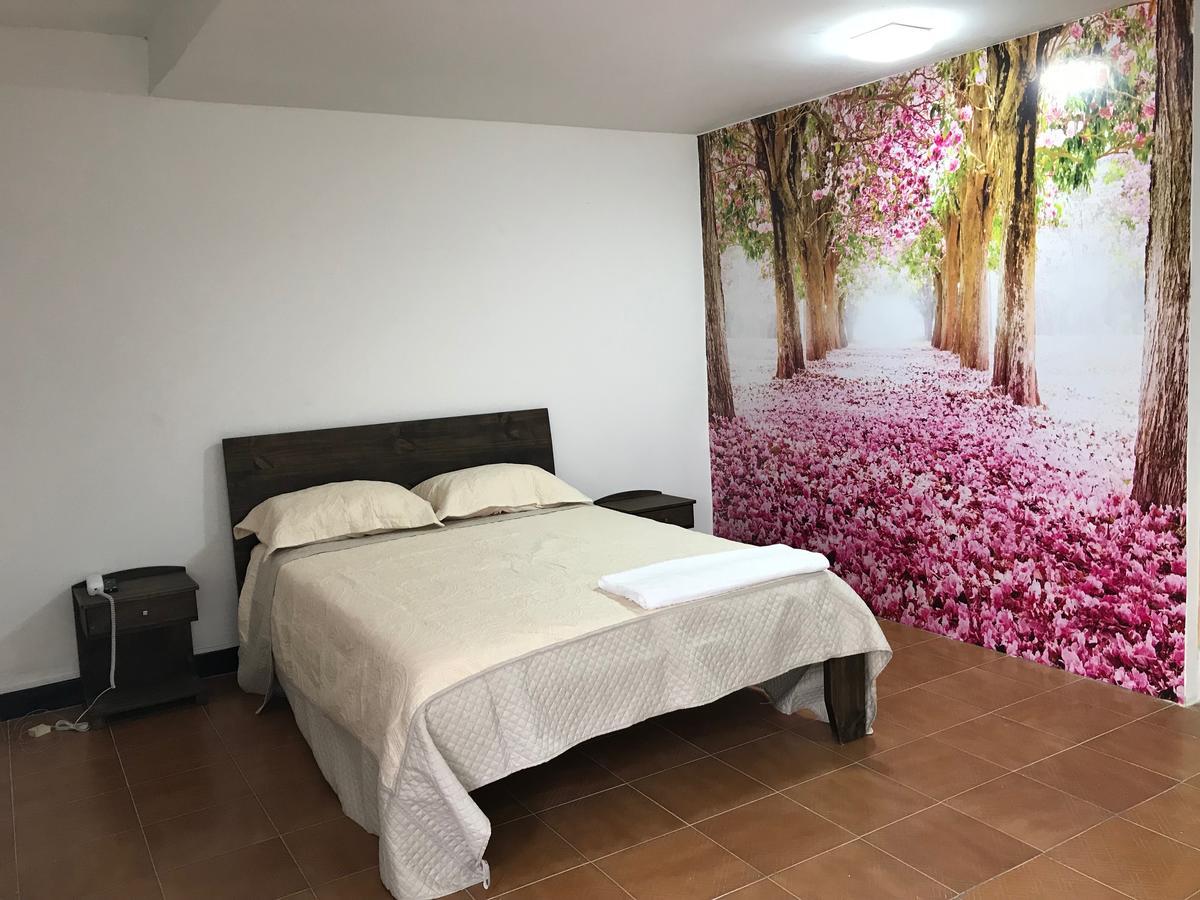Spica Casa Hotel Cali Buitenkant foto